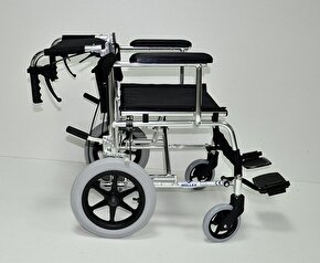 Asansöre Bagaja Rahat Giren Tekerlekli Sandalye