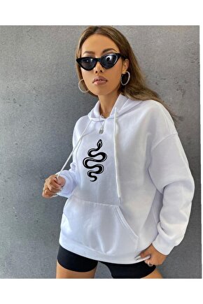 Kapşonlu Beyaz Oversize Yılansın Baskılı Sweatshirt