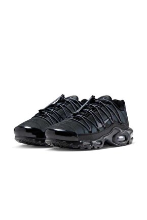 Air Max Plus Surfaces With Toggle Laces and in BlackMetallic Silver FZ2770-001