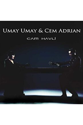 Umay Umay ve Cem Adrıan