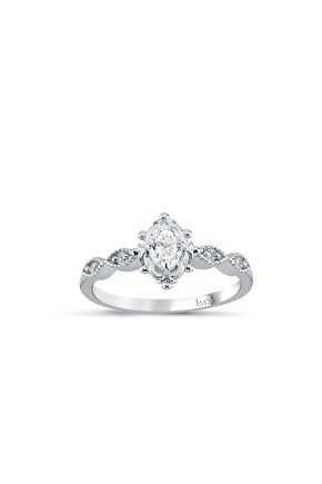 0.35 KARAT OVAL TEKTAŞ PIRLANTA YÜZÜK