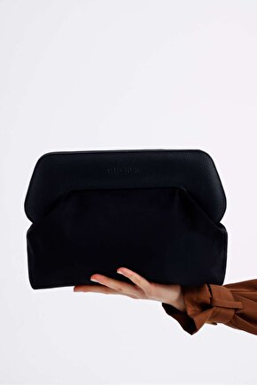 Kadın Siyah Deri Detaylı Süet Clutch El Çantası