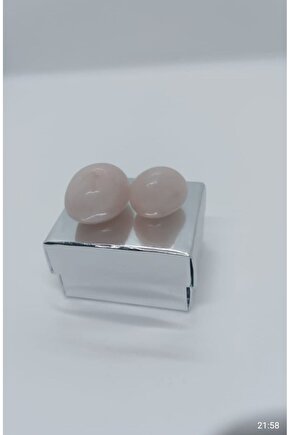 Pembe quartsz