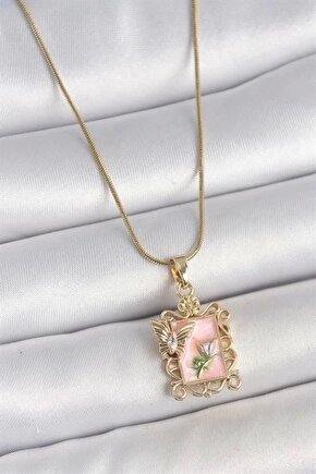 316L Çelik Gold Renk Zincir Pembe Mineli Çiçek İşlemeli Zirkon Taşlı Kelebek Detay Portre Model Kadı