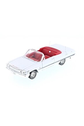 1963 Impala 124 Ölçek Model Araba
