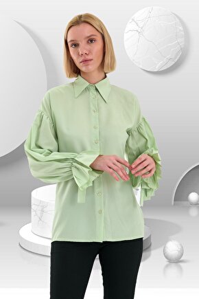 Oversize Büzgü Detaylı Saten Bluz