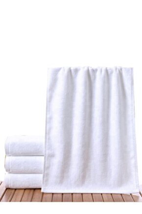1 Adet Beyaz Renk Banyo Havlusu