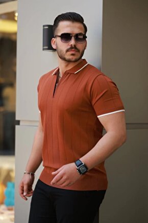 Erkek Fermuar Yakalı Çizgi Dokulu Kısa Kollu Tişört