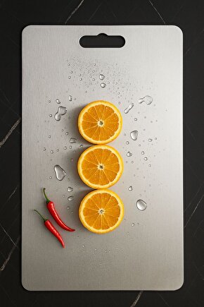33x22 Çelik Kesme Tahtası – Tekli Paslanmaz ve Hijyenik Mutfak Doğrama Panosu