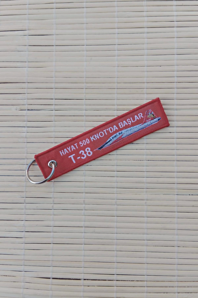 Hayat 500 Knotda Baslar T-38 Yazili Kirmizi Beyaz Nakis İslemeli Bez Anahtarlik