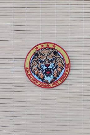 Aslan Her Zaman Her Yerde Kral Yazili Dort Yildiz Aslan Logolu Nakis İslemeli Arma Patch Pec