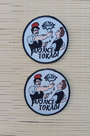 Beyaz Zemin Nakis İslemeli Akinci Tokadi Arma Pec Patch