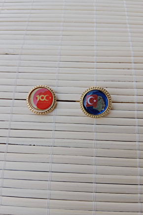 2 Adet 100. Yil Ve Ata Rozeti Sarrafiyeli Taki Ceket Yaka İgnesi Yaka Rozeti