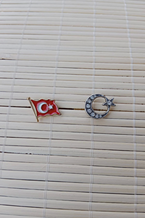 2 Adet Dalgalanan Bayrak Ve Beyaz Tasli Ayyildiz Sarrafiyeli Taki Ceket Yaka İgnesi Yaka Rozeti