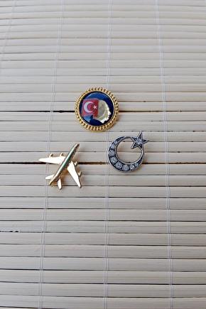 3 Adet Ata Rozeti Sari Renkli Ucak Maketli Tasli Beyaz Renkli Ayyildiz Sarrafiyeli Taki Ceket Yaka İgnesi Yaka Rozeti