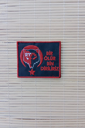 Bir Olur Bin Diriliriz Kirmizi Nakis İslemeli Arma Patch Pec