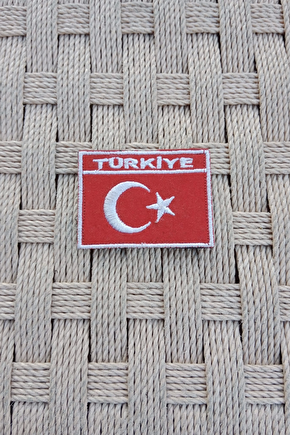 Kirmizi Kadife Zemin Turkiye Yazili Ayyildiz Bayrakli Nakis İslemeli Arma Patch Pec