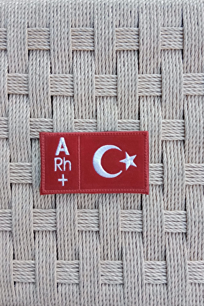 Kirmizi Kadife Zemin Beyaz Nakis İslemeli A Rh + Kan Gruplu Pec Arma Patch