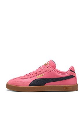 Club II Era Sneaker
