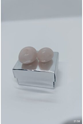 Pembe quartsz