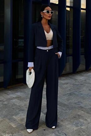 Moda Shop & Garni Detaylı Crop Ceketli Takım 10075