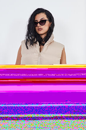 Beli Lastikli Kadın Bej Şişme Yelek