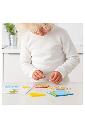Boncuk ve Kalıpları Renkli (6 Yaş Üzeri Çocuklar İçin) 13000 Adet Boncuk 4 Adet Kalıp Set