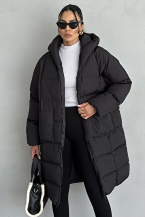 Puffer Siyah Kapüşonlu Uzun Kadın Şişme Mont - Yarasa Kol