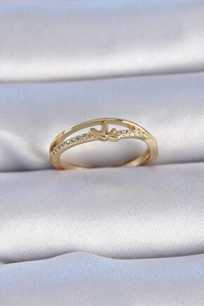 Pirinç Gold Renk Zirkon Taşlı Kalp Model Kadın Yüzük