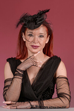 Siyah Dantelli Gelin Kepi Nikah Şapkası Ve Kesik Parmak Uzun Tül Gelin Eldiveni  Kombin Set