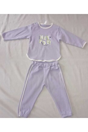 Mor baskılı omzu çıtçıtlı ince sweat,paçaları sıkmalı eşofman altı