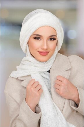 Beyaz Triko Kürklü Kelebek Bone Şal