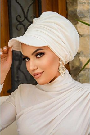 Kırık Beyaz Bantlı Şapka Bone