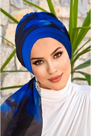 Saks Siyah Batik Fularlı Bone