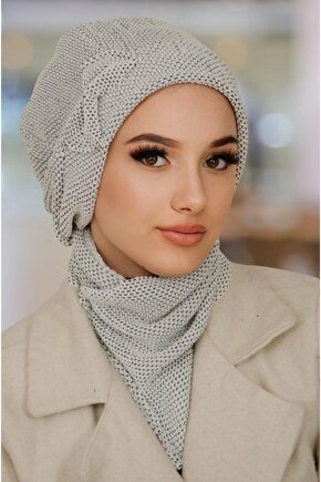 Beyaz Petek Desen Fiyonklu Tesettür Bere ve Etol Takım