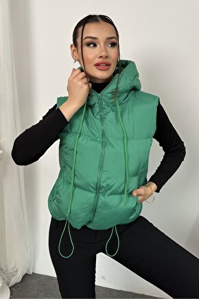 Kadın Kapüşonlu Kısa Şişme Yelek – Dolgulu, Kışlık, Spor Günlük, Su itici