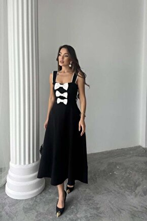 Siyah Fiyonk Garnili Dantelli Elbise