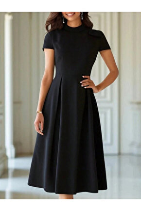 Kadın Kısa Kollu Yarı Balıkçı Yaka Pileli Janjan Krep Midi Elbise