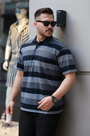 Erkek Yakalı çok Renkli Kısa Kollu T-shirt