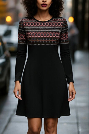 Kadın Uzun Kollu Bisiklet Yaka Etnik Desenli Kısa şardonlu Dalgıç Elbise