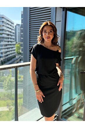 Gökyüzü Moda Kadın Kısa Kollu Tek Omuz Askı Ve Aksesuar Detay Beli Lastikli Krep Elbise