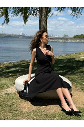 Kadın Ithal Krep Kumaş Kruvaze Yaka Eteği Kloş Kolsuz Mini Elbise