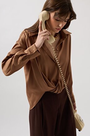 eyesof Bel Büzgülü Crop Saten Gömlek