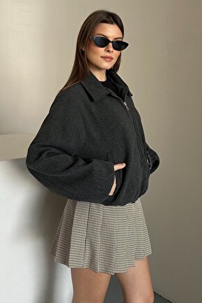 Kadın Oversize Bomber Ceket – Yumuşak Kaşe Dokulu, Mevsimlik, Casual Polar Mont