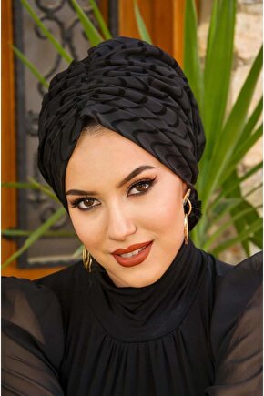 Siyah Desen Tül Tokalı Bone