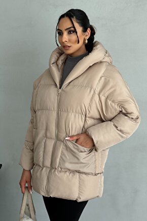 Kadın Bej Kapüşonlu Şişme Mont - Oversize Kalın Kaban Su Geçirmez Kışlık