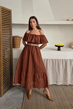 Kahverengi Omzu Lastikli Brode Elbise