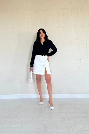 Ekru Yırtmaçlı Gül Detaylı Mini Etek