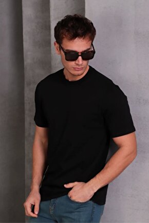 Erkek Relax Fit Bisiklet Yaka %100 Pamuk Rahat Kesim Basic Tişört