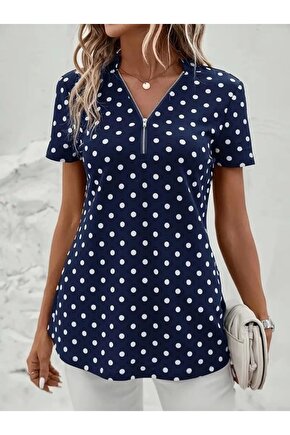 Kadın Kısa Kollu Yakadan Fermuarlı Puantiyeli Uzun Dokuma Viskon Bluz